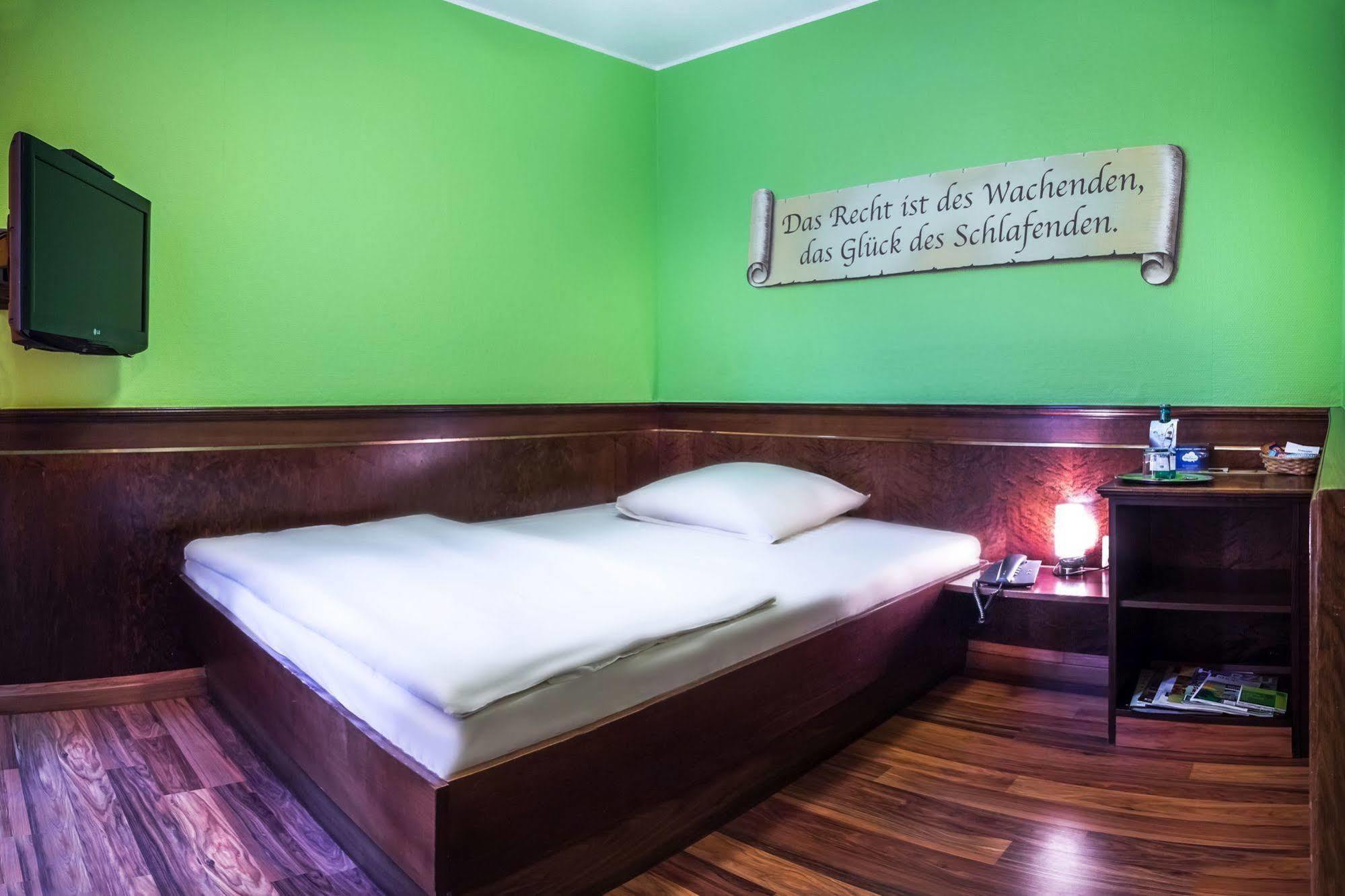 Am Wilhelmsplatz Hotel Stuttgart
